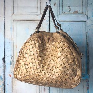 Beautiful tan leather bowling bag handbag 👜